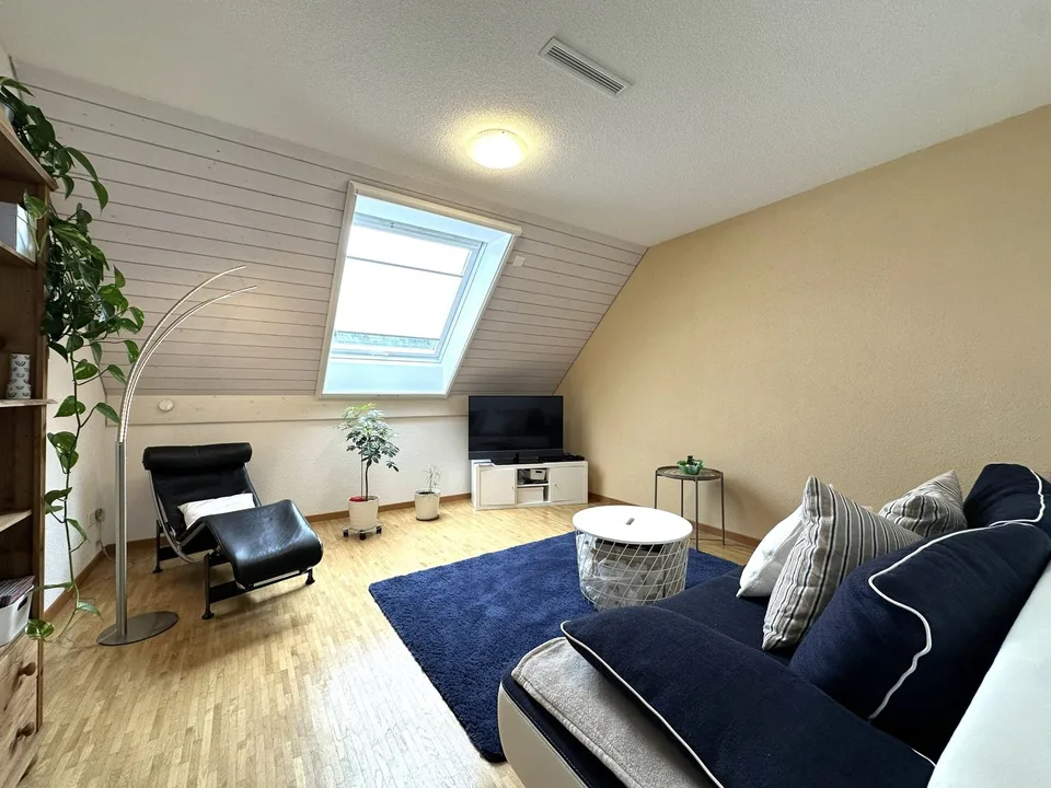 Grosszügige Attika-Maisonettewohnung in TOP-Zustand – Foto 5 von 17
