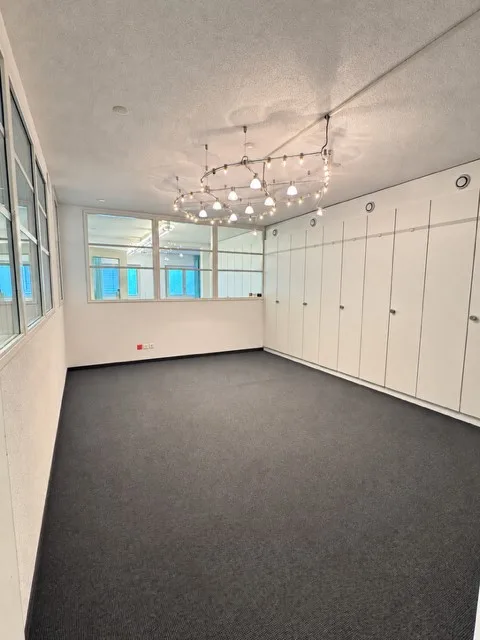 Bürofläche an der Friedheimstrasse 24 in Zürich – Foto 15 von 20