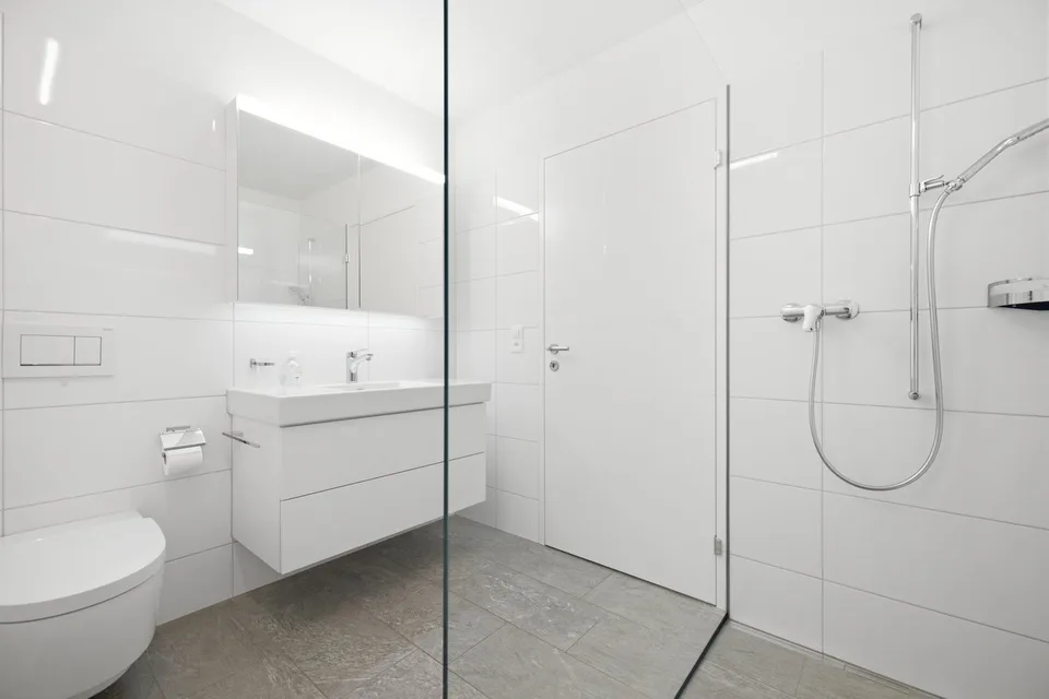 Attractive 3.5-room attic apartment in a quiet location – photo 10 of 13