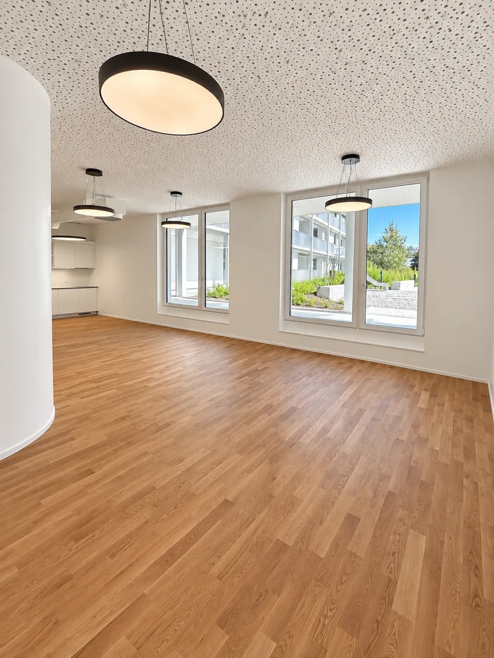 Espace commercial/bureautique aménagé avec connexion de premier plan – photo 2 sur 7