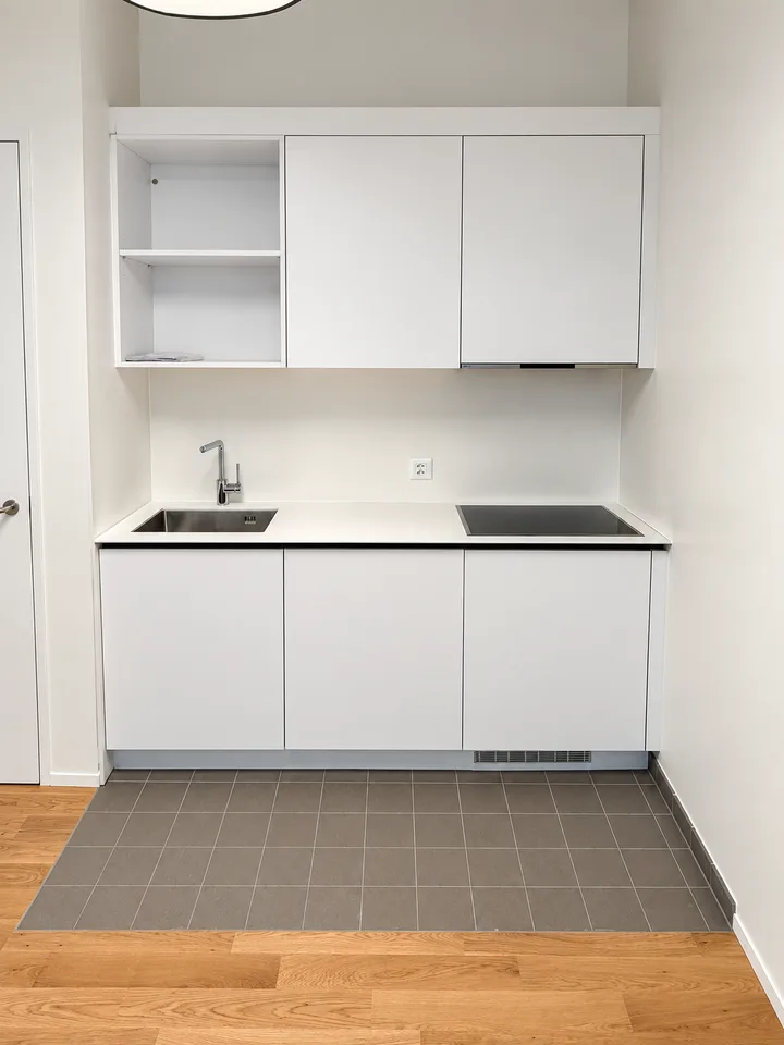 Espace commercial/bureautique aménagé avec connexion de premier plan – photo 5 sur 7