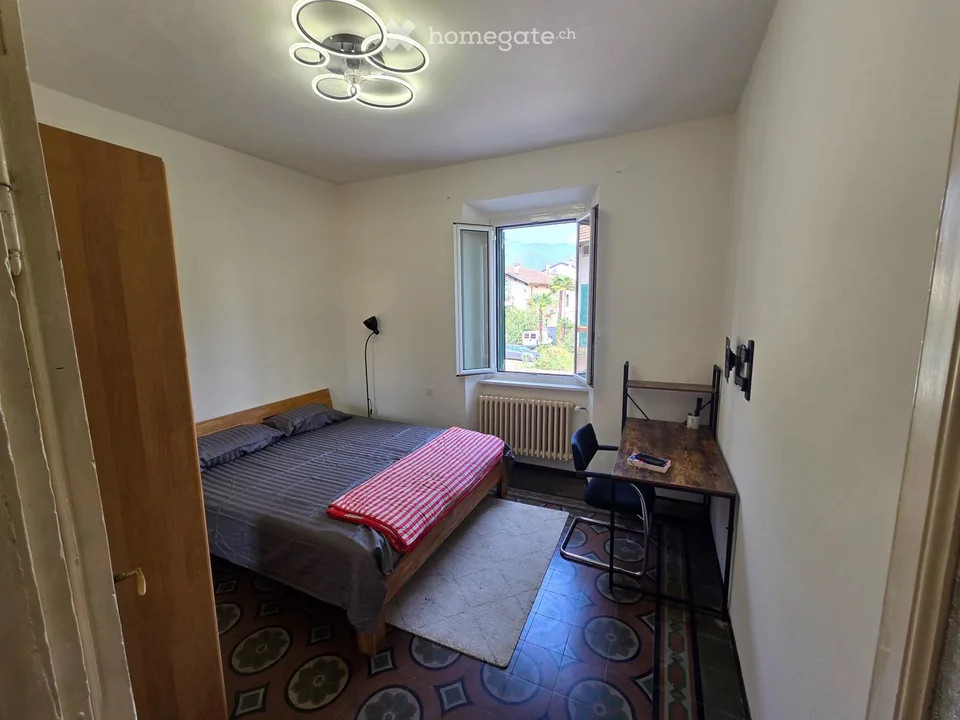 Zimmer mit Möbeln und allen Nebenkosten inklusive – Foto 3 von 8