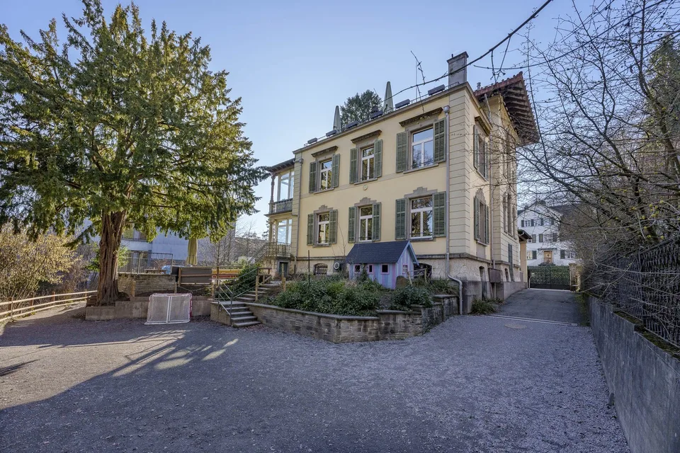 Villa commerciale représentative dans un excellent emplacement ! – photo 13 sur 13