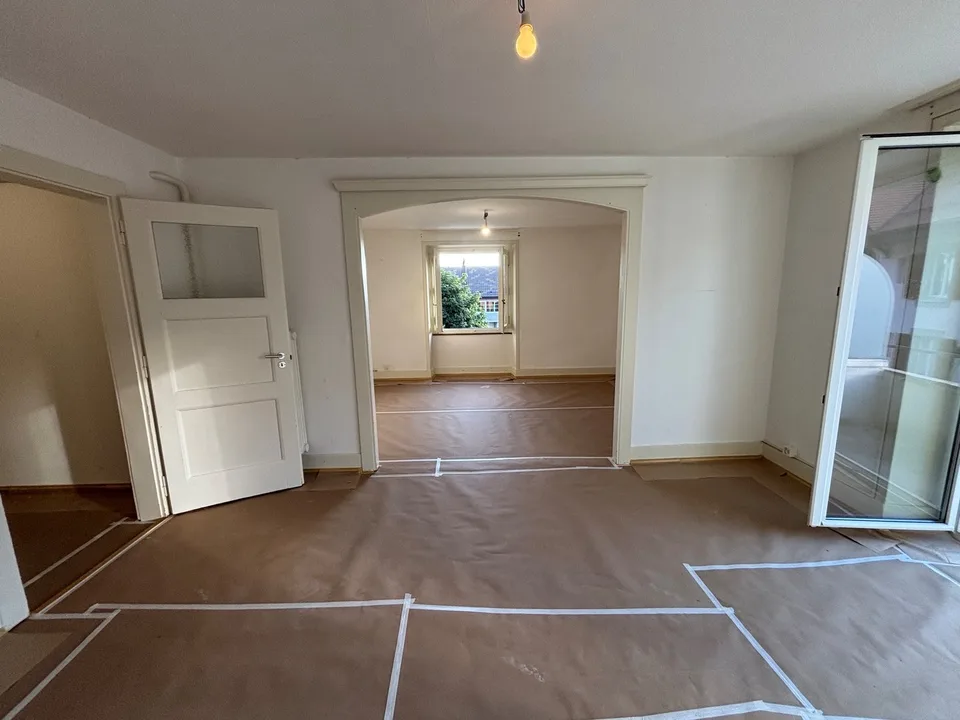 Charmantes 3-Zimmer-Wohnung mit Balkon in Vallorbe – Foto 8 von 12