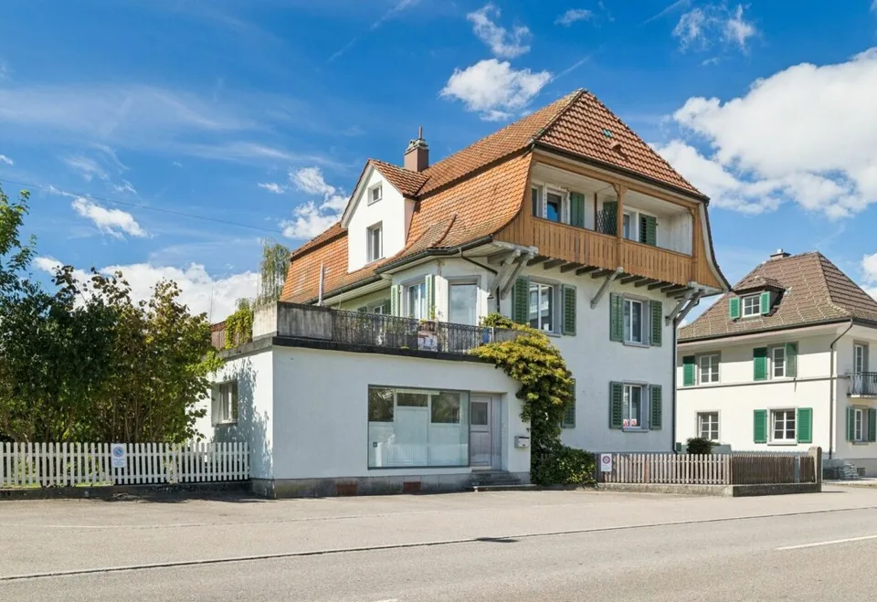 Ein Haus mit Geschichte - Dreifamilienhaus mit Studio und Ladenlokal Kopie – Foto 2 von 21