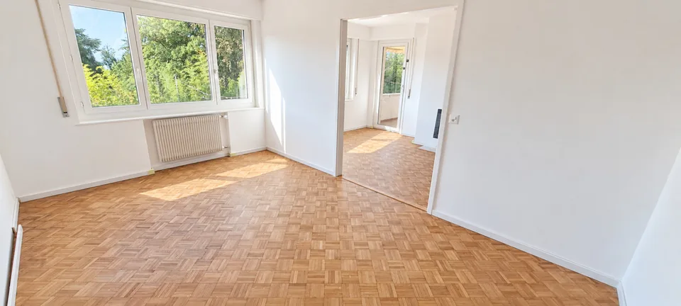 À louer - Joli appartement de 3 pièces partiellement rénové à La Tour-de-Peilz – photo 2 sur 8