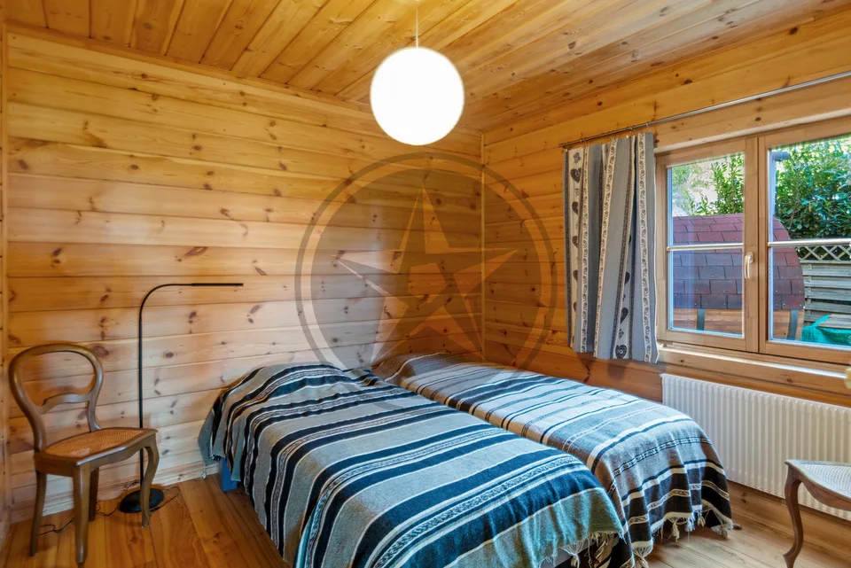Une maison chaleureuse aux multiples possibilités à Diesse – photo 6 sur 13