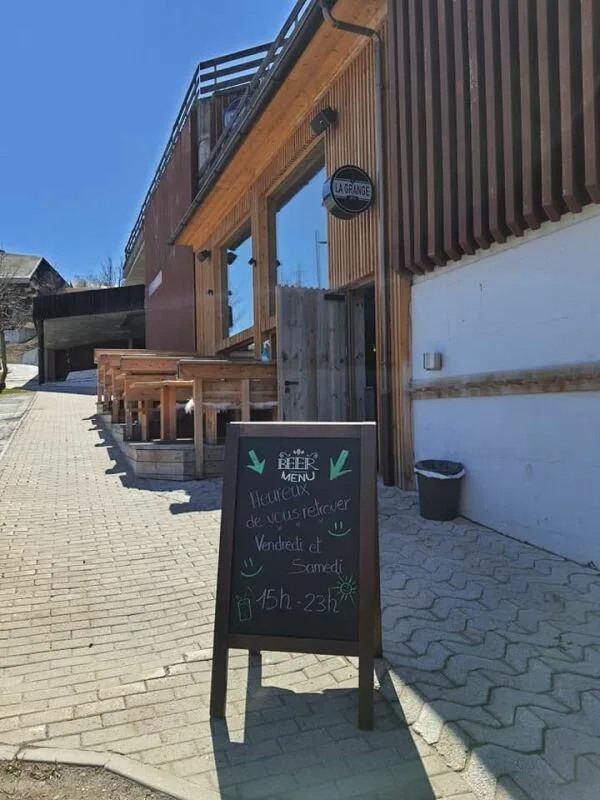 MYTIQUE BAR LA GRANGE – photo 3 sur 10