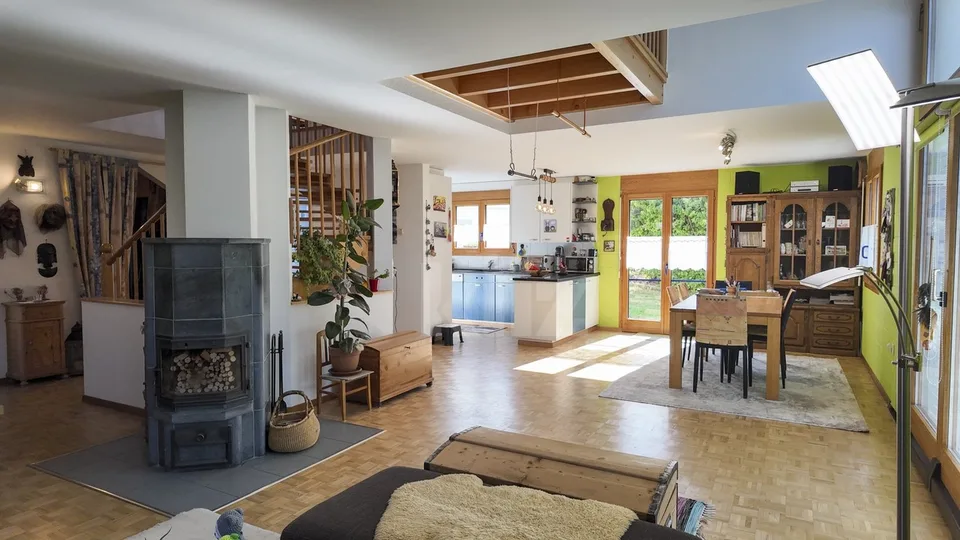 Splendida casa familiare con grande giardino – foto 3 di 13