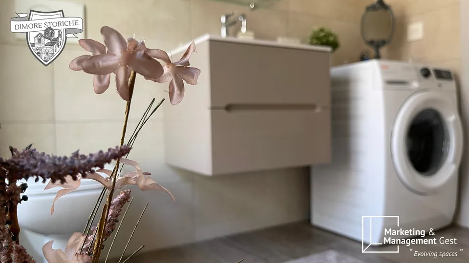 AMMOBILIATO 3.5 DI GRANDE CHARME, RICERCATO, SILENZIOSO – foto 25 di 30