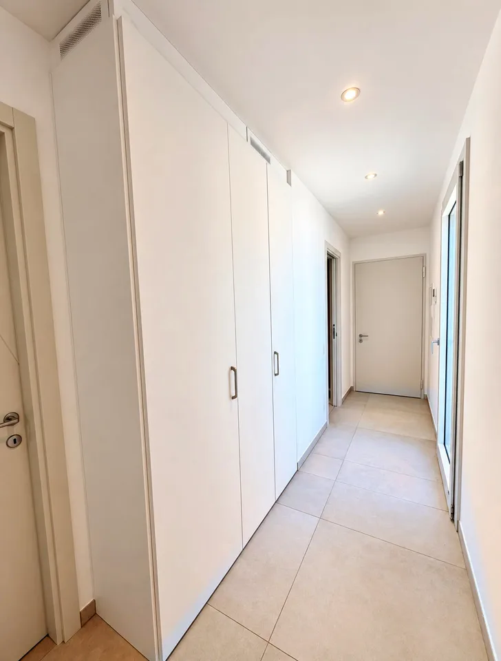Moderno appartamento 2.5 locali ad Agno con vista panoramica – foto 10 di 13
