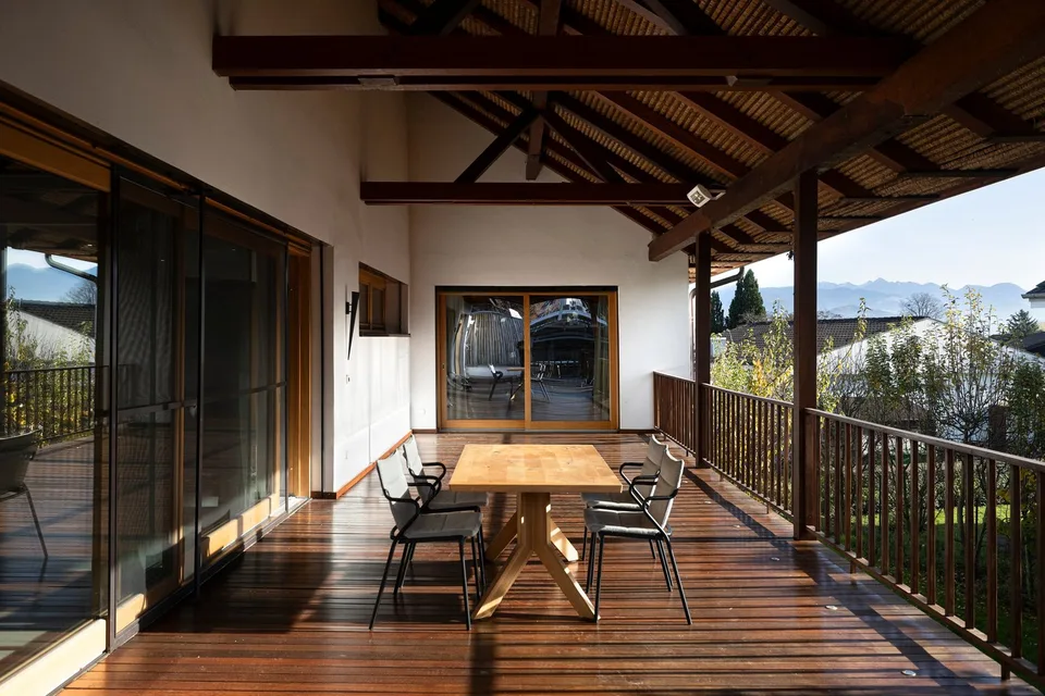 Villa de 7,5 pièces avec piscine et jardin à Altstätten – photo 5 sur 13