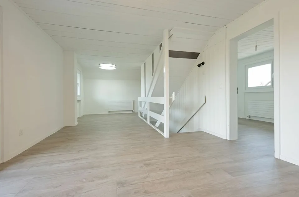 Vier-Zimmer-Haus mit 900 m2 Grundstück - Ideal für ein Paar – Foto 10 von 17