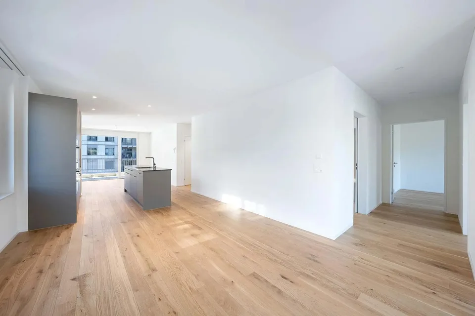1 Mietzins geschenkt - moderne 4.5-Zi.-Neubauwohnung im Erdgeschoss – Foto 3 von 8