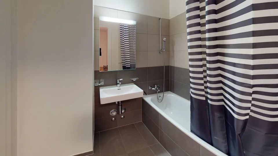 Private room in shared flat – Genève (16 m²) – foto 9 di 10