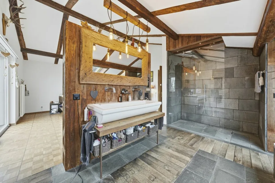 Tenuta unica con piscina naturale, vigneto e oasi di spa in una posizione da sogno a Klingnau – foto 26 di 30