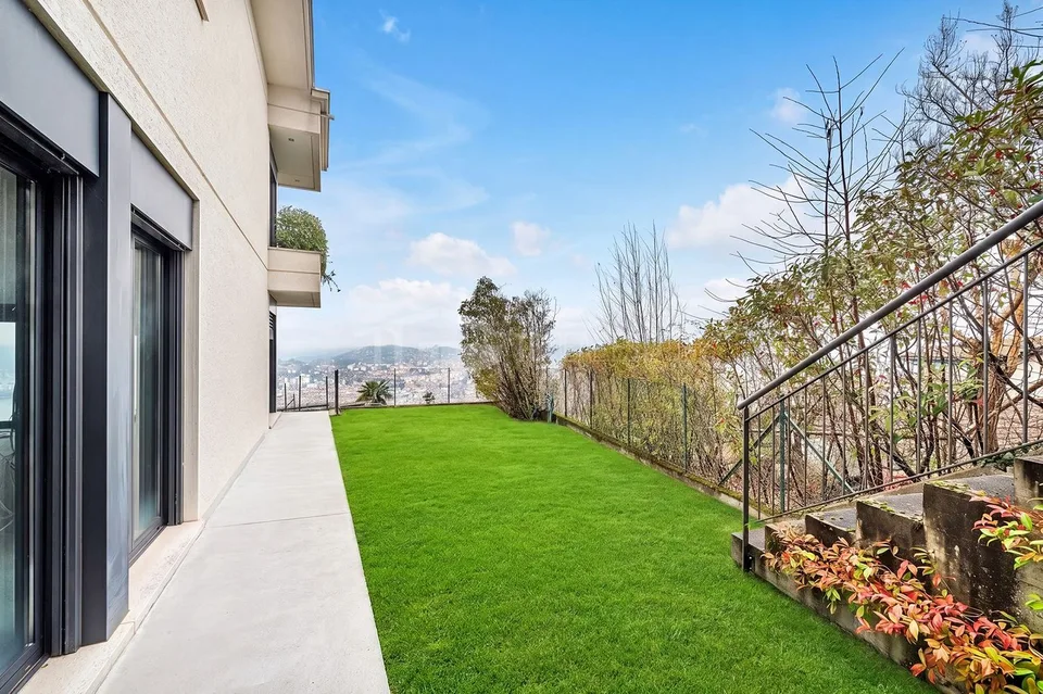 Neue geräumige 4.5-Wohnung mit Seeblick und Garten – Foto 7 von 10