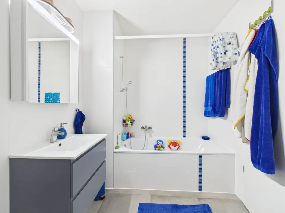 Familienwohnung mit 4,5 Zimmern in Echallens – Modern und zugänglich – Foto 9 von 12