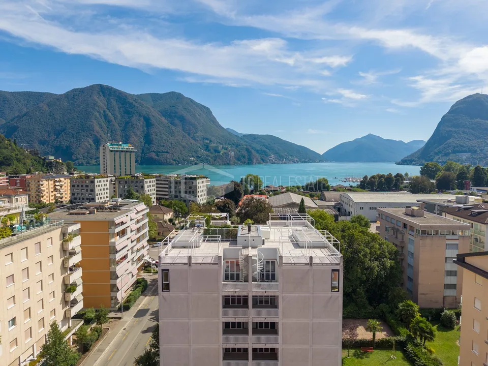 ATTICO DUPLEX CON ROOF E VISTA LAGO – foto 6 di 24