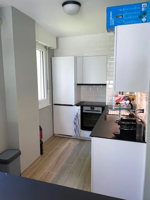 Appartamento arredato di 3.5 locali con balcone a Losanna – foto 2 di 4