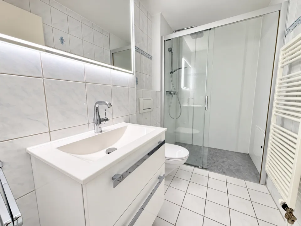 Appartamento di 4.5 locali curato con serra e balcone – foto 6 di 11