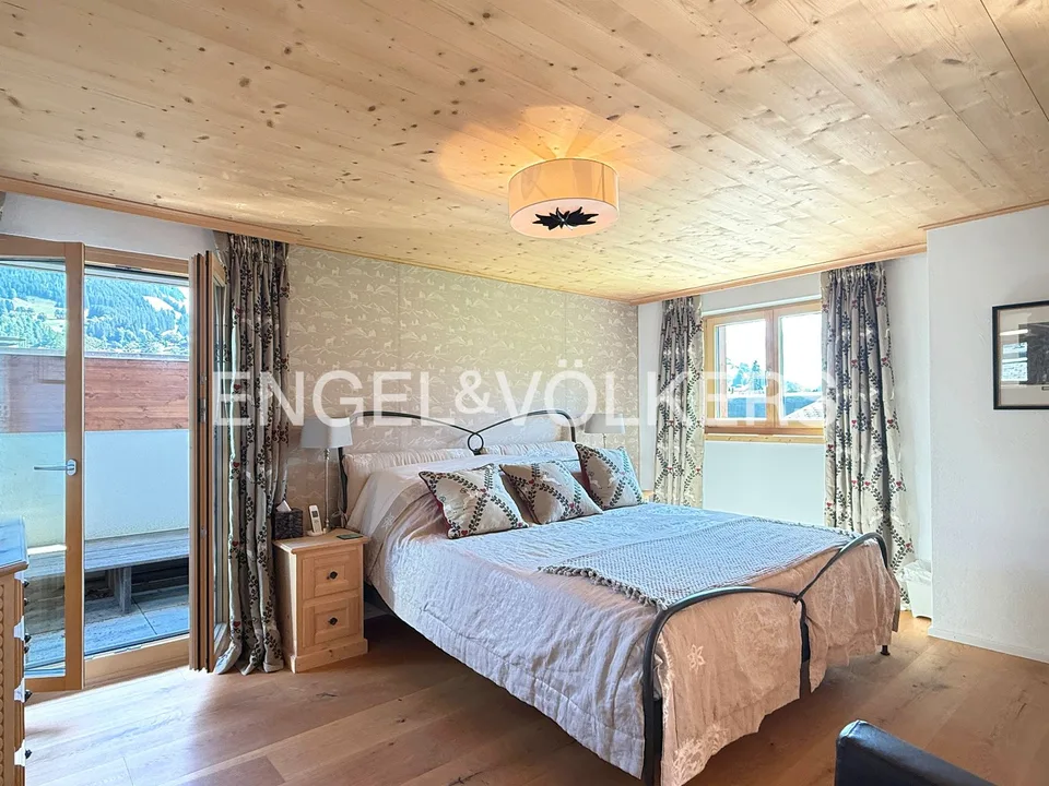 Exklusive Dach-Maisonette mit Chalet-Flair – Foto 5 von 8
