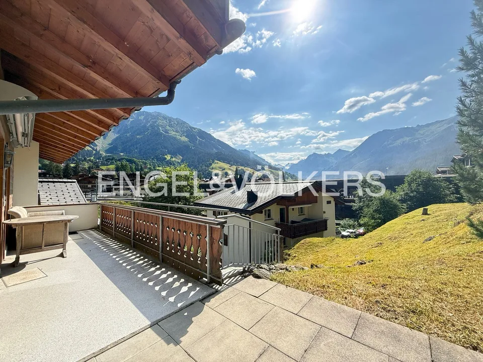 Exklusive Dach-Maisonette mit Chalet-Flair – Foto 4 von 8
