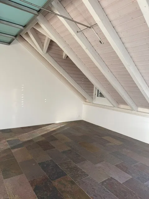 3 1/2-Zimmer-Maisonette-Wohnung mit traumhafter Weitsicht mitten im Golfparadies – Foto 5 von 30