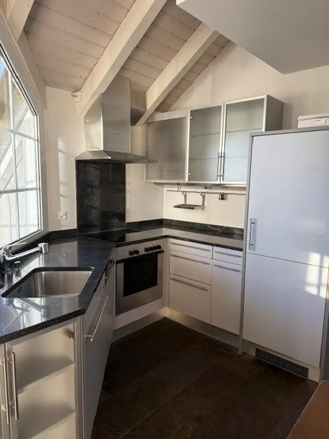 3 1/2-Zimmer-Maisonette-Wohnung mit traumhafter Weitsicht mitten im Golfparadies – Foto 17 von 30