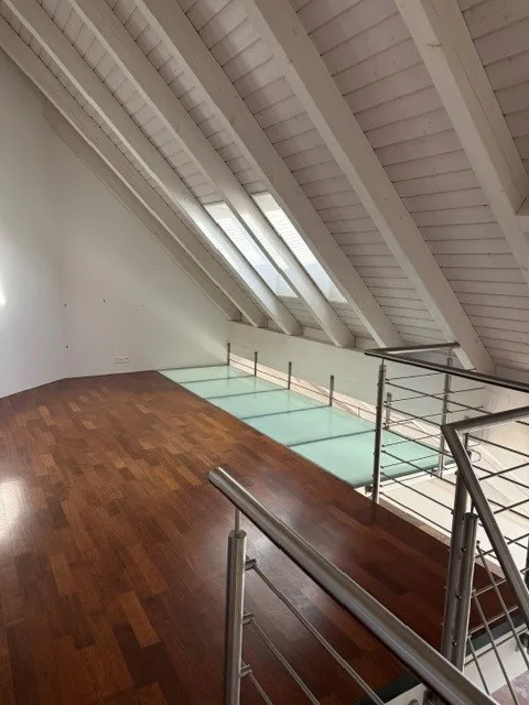 3 1/2-Zimmer-Maisonette-Wohnung mit traumhafter Weitsicht mitten im Golfparadies – Foto 19 von 30
