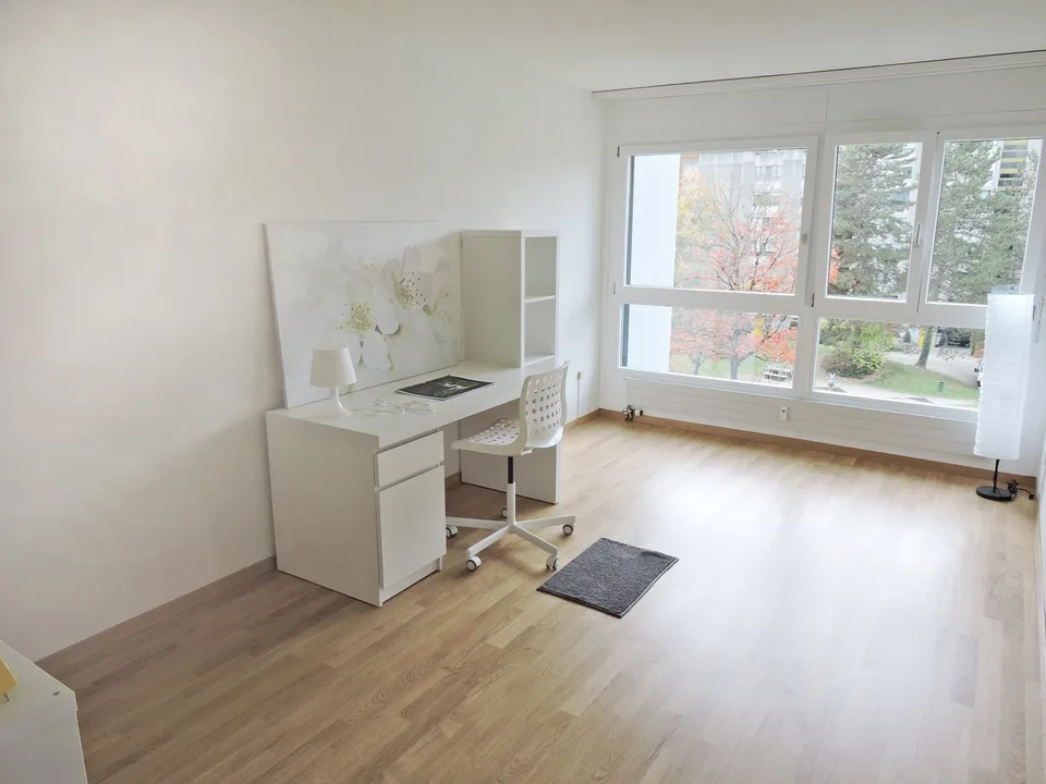 Appartamento di 4,5 locali in una zona familiare! – foto 4 di 7