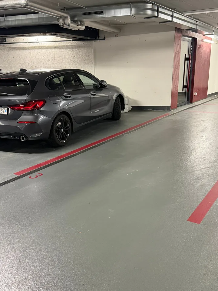 Parking space in a modern residential complex in Adliswil – photo 5 of 12