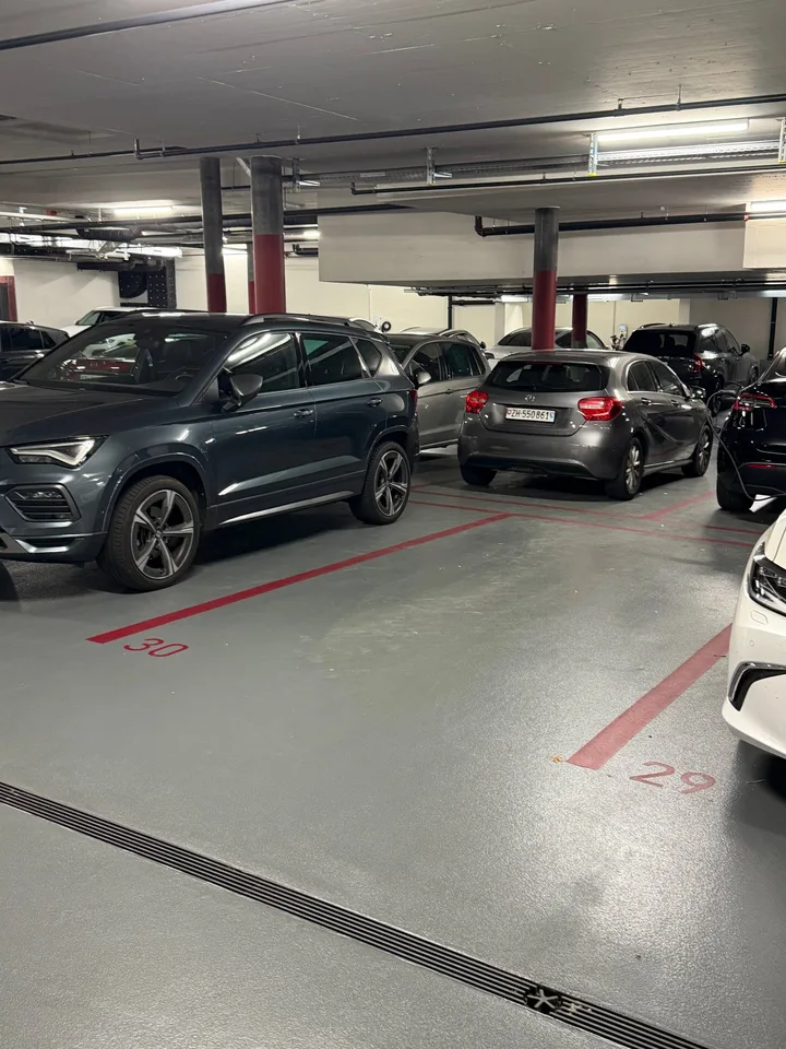 Parking space in a modern residential complex in Adliswil – photo 10 of 12