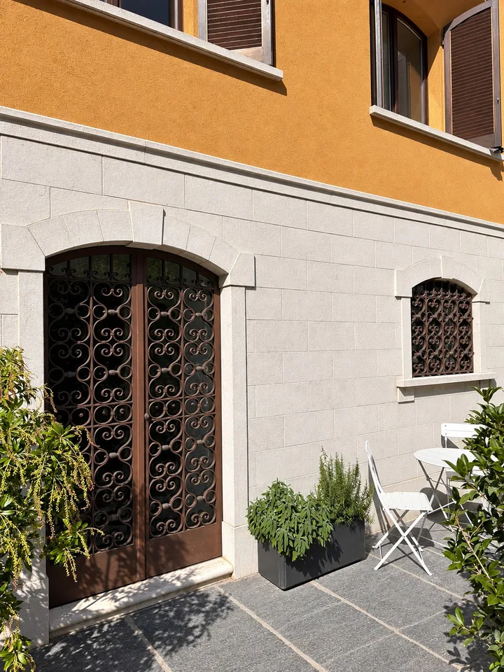 Riva San Vitale: Casa indipendente fronte lago – Foto 10 von 12