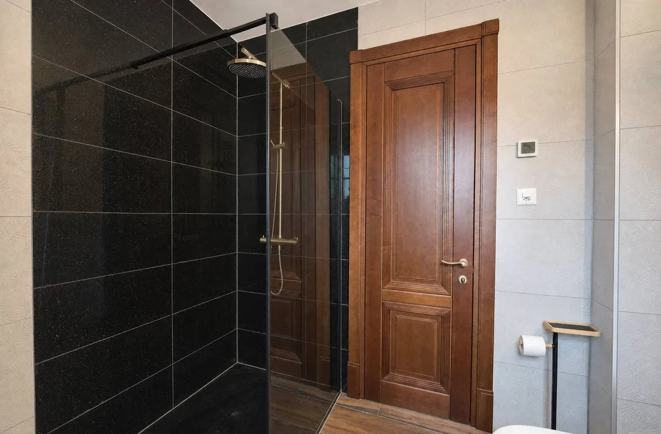 Exklusiv: Herrenhaus mit Schlosscharme - 9 Räume – Foto 11 von 13