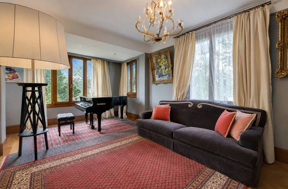 Exklusiv: Herrenhaus mit Schlosscharme - 9 Räume – Foto 4 von 13