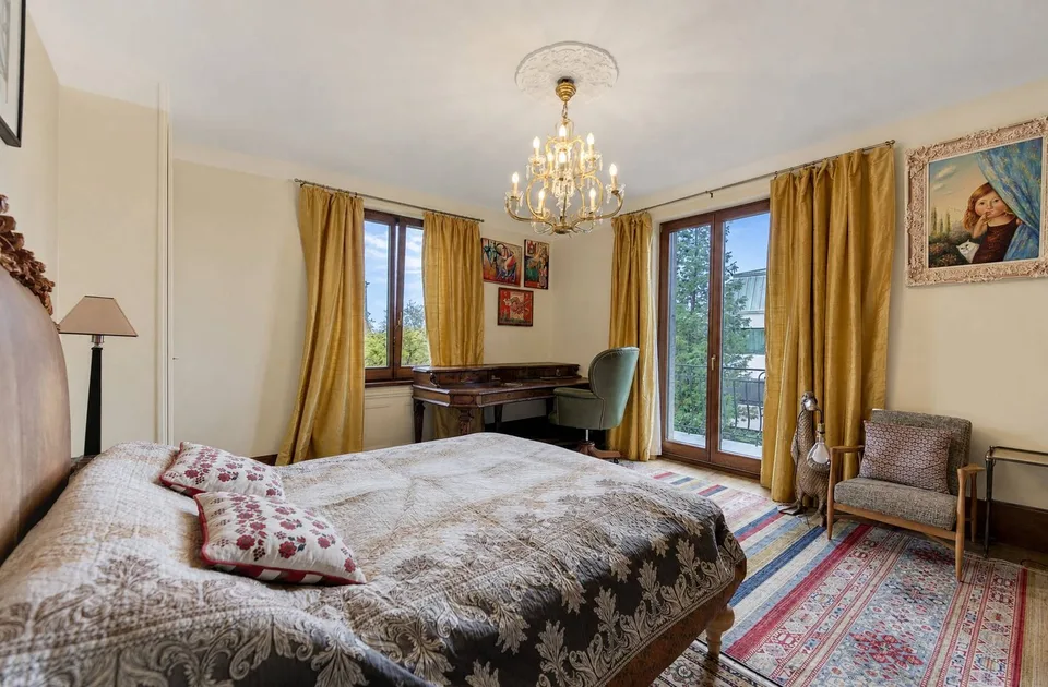 Exklusiv: Herrenhaus mit Schlosscharme - 9 Räume – Foto 10 von 13