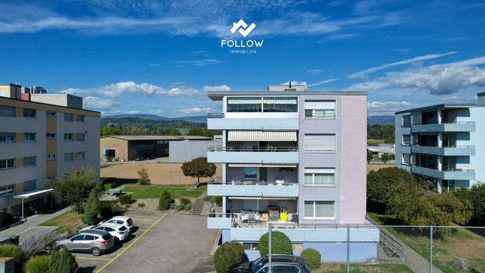 Spacious and wonderfully bright: 4.5-room apartment with large balcony – photo 2 of 13