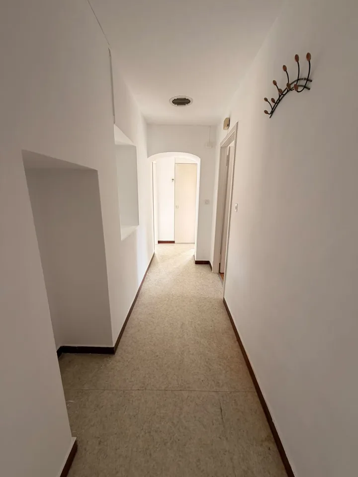 Appartement mit Terrasse in Bioggio – Foto 3 von 17