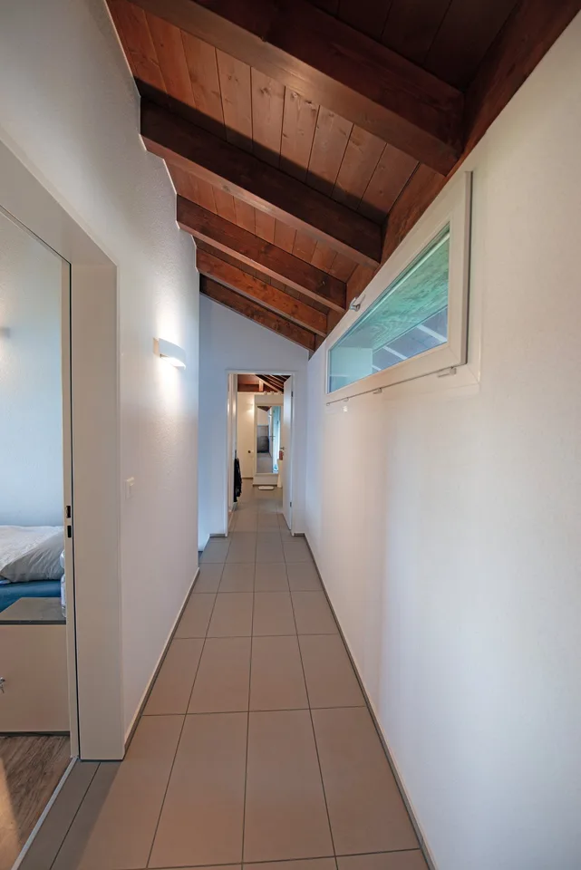 Spacieuse maison unifamiliale 5.5 pièces avec terrasse panoramique à Strengelbach – photo 9 sur 14