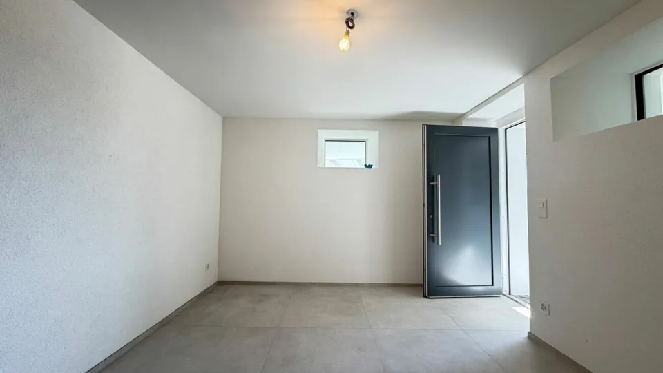 Ihr Gartenglück in Oberwil - mit Wintergarten, Privatgarten und Aussenparkplatz – Foto 14 von 15
