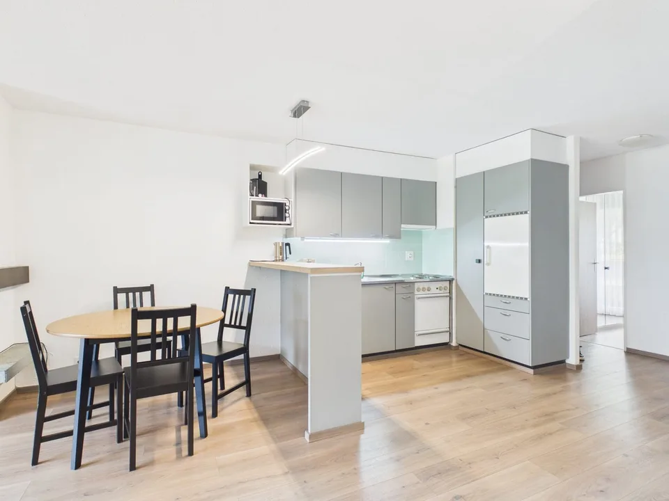 Appartamento di 2,5 locali a Valens - immobile di rendita interessante – foto 5 di 7