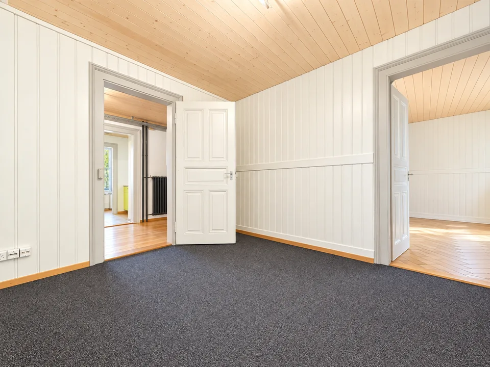 Espaces de bureaux représentatifs à Thun (111m2 - 222m2) – photo 8 sur 13