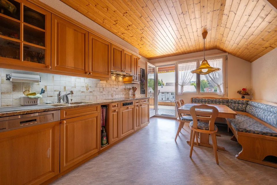 Grosszügige 4.5-Zimmer-Dachwohnung in Niederuzwil – Foto 18 von 27