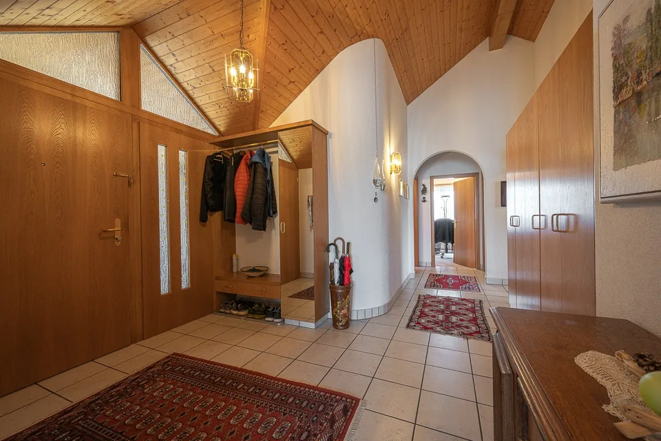 Grosszügige 4.5-Zimmer-Dachwohnung in Niederuzwil – Foto 6 von 27