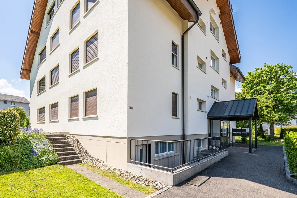 Grosszügige 4.5-Zimmer-Dachwohnung in Niederuzwil – Foto 25 von 27