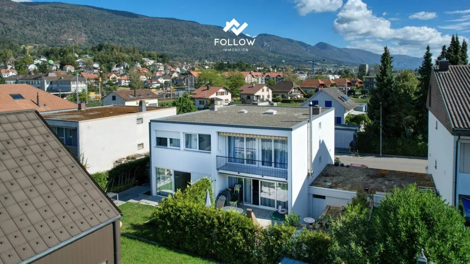 Emménager et profiter : Maison jumelée bien entretenue et modernisée à Lengnau – photo 11 sur 17