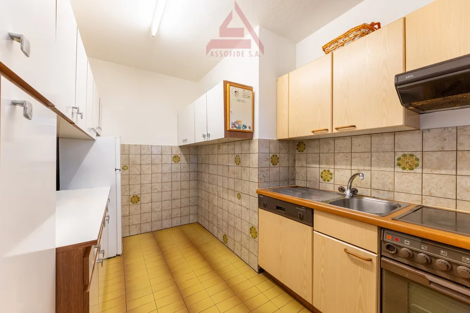 Appartamento con vista a Brissago / Wohnung mit Aussicht in Brissago – Foto 8 von 12