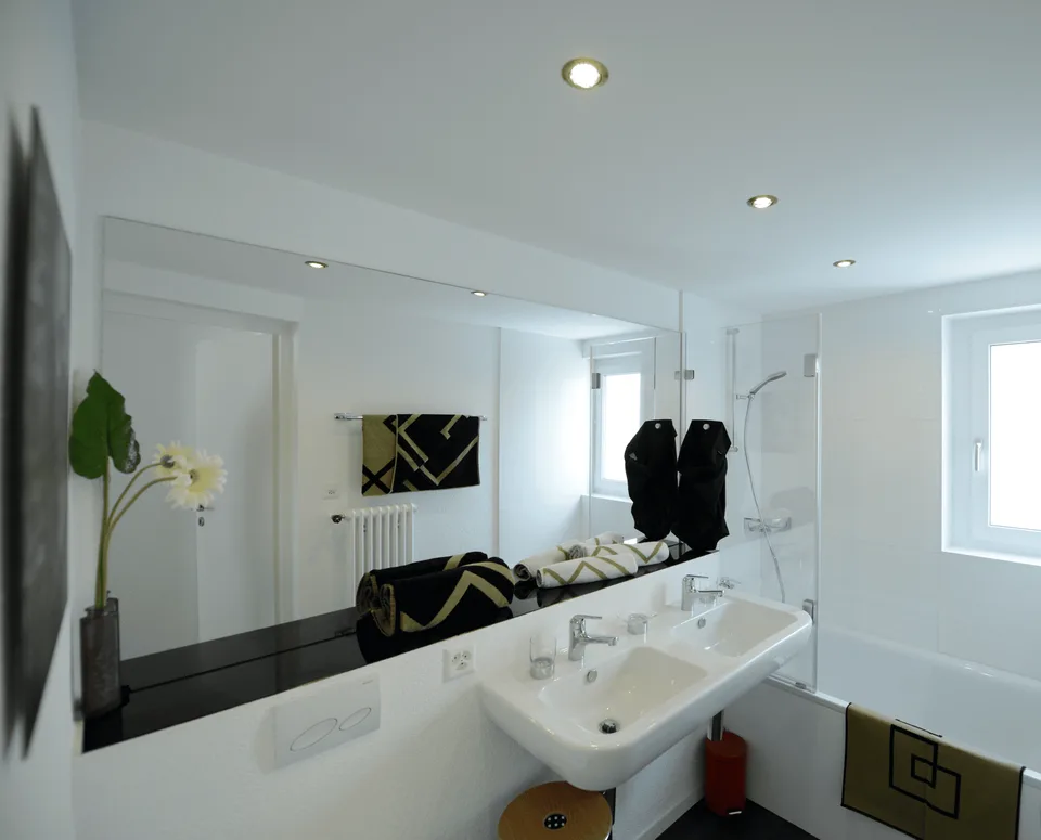 Möblierte 4-Zimmer-Wohnung mit Service und Balkon - Stadtzentrum Zürich – Foto 6 von 12