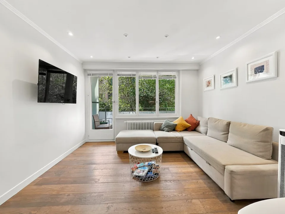 Charmant appartement de 3 pièces meublé avec terrasse – Rue Liotard, Genève – photo 14 sur 15
